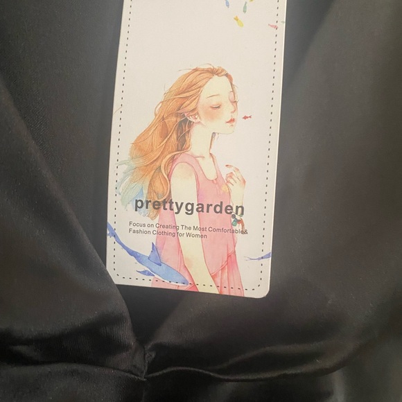 Pretty Garden Shark Bite Pleated Skirt Dress with Tie Knot size M NWT - Picture 6 of 6